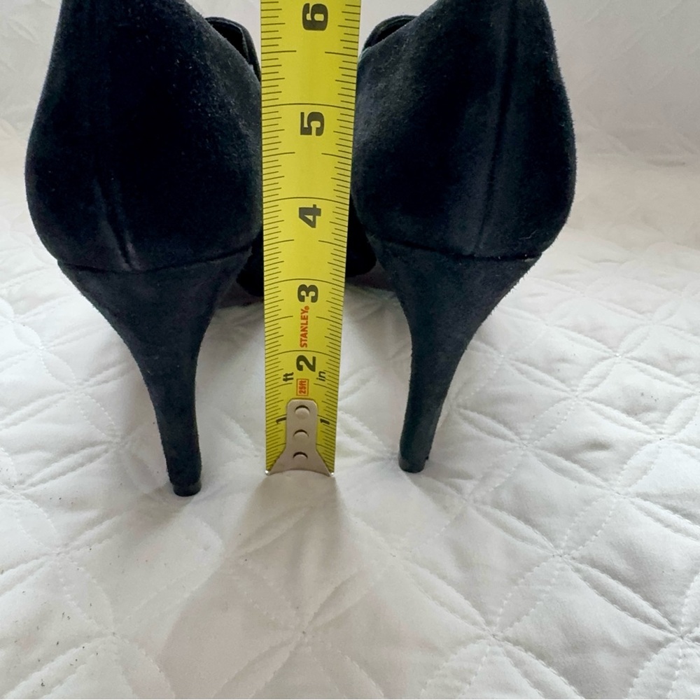 Cole Haan Allaire Shootie II Pointed Toe Suede Heeled Ankle Bootie Black Sz 9.5 - Picture 7 of 10